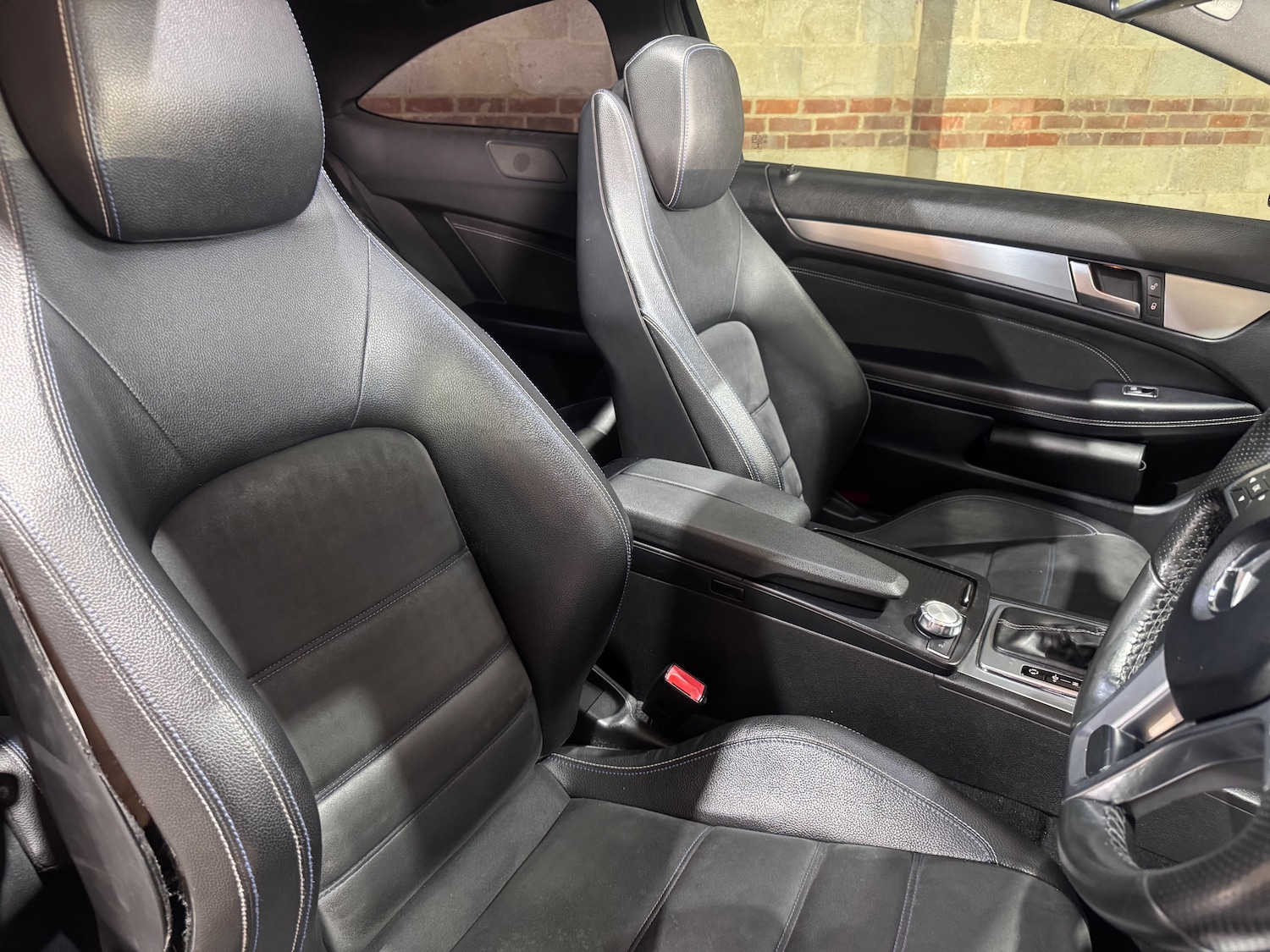 Used Mercedes-Benz C Class 2015 for sale - 77236230: Photo 20