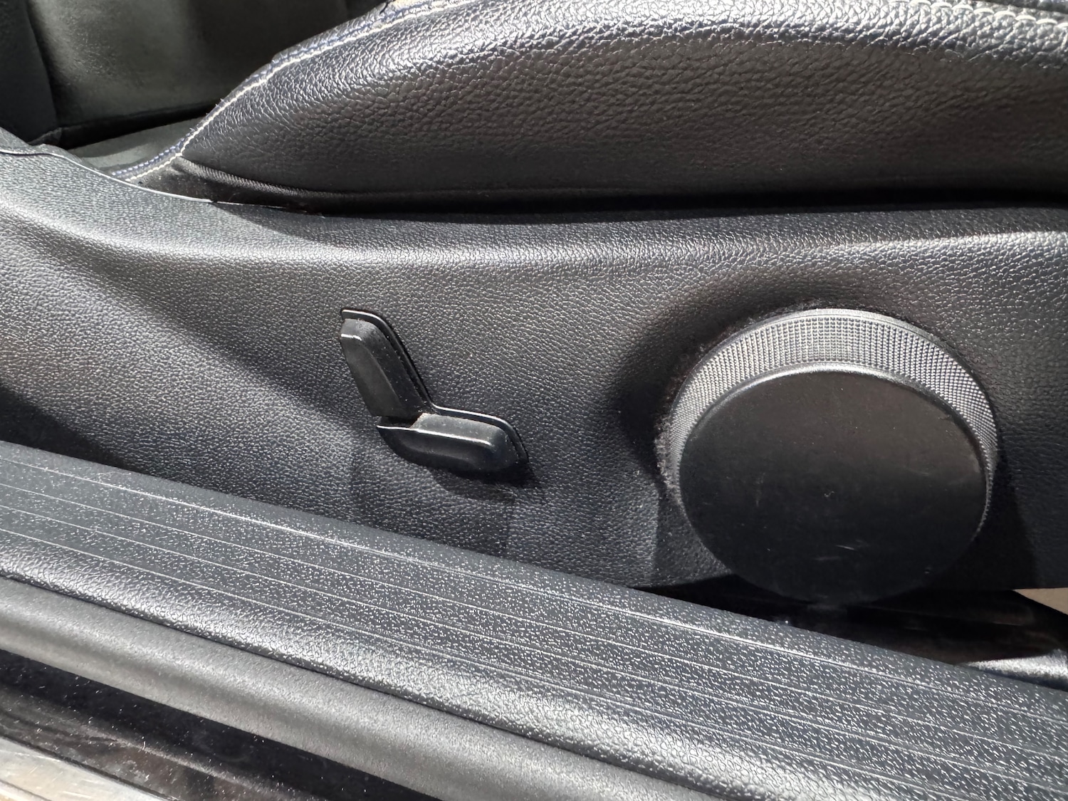 Used Mercedes-Benz C Class 2015 for sale - 77236230: Photo 21