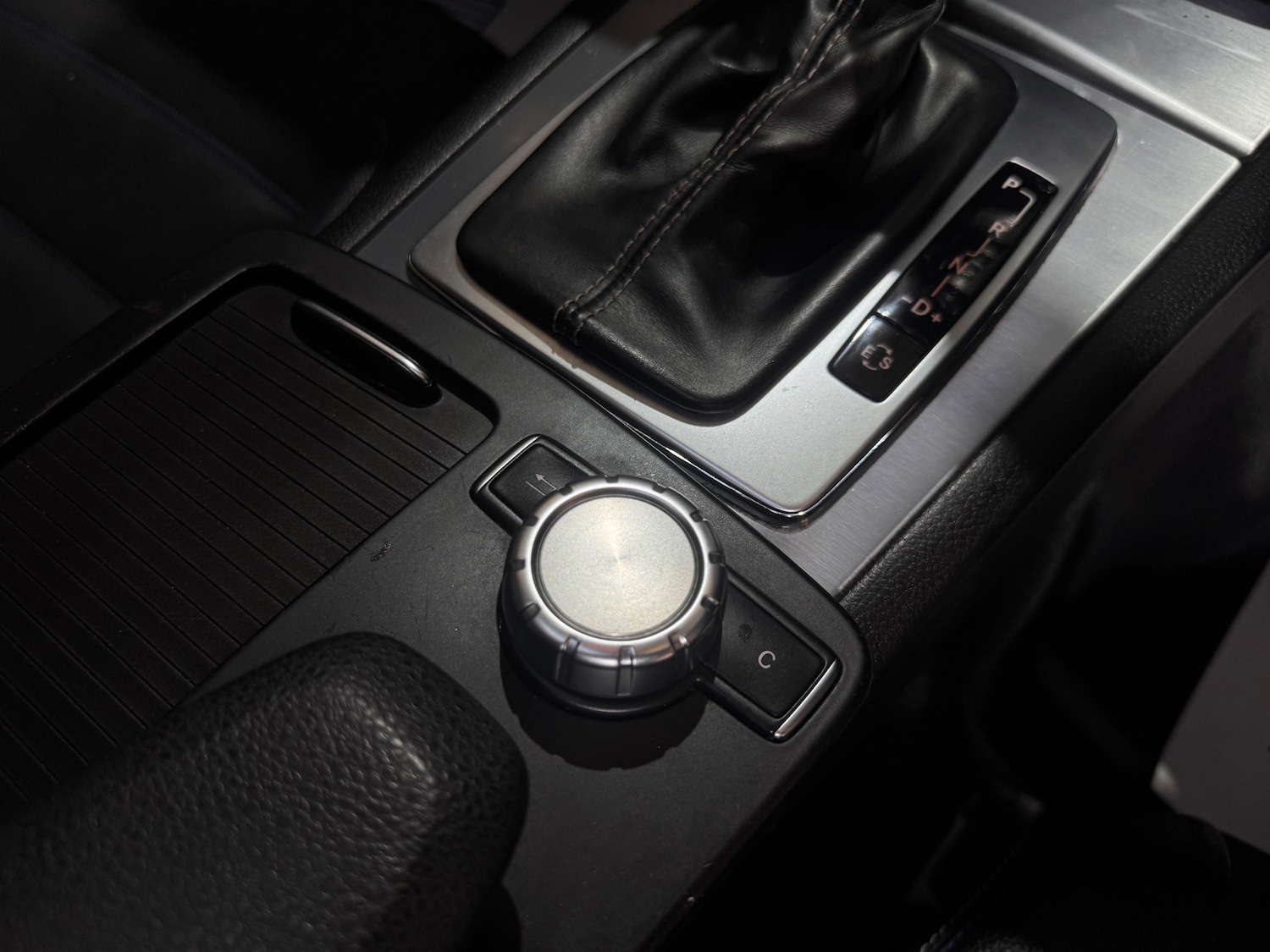 Used Mercedes-Benz C Class 2015 for sale - 77236230: Photo 40