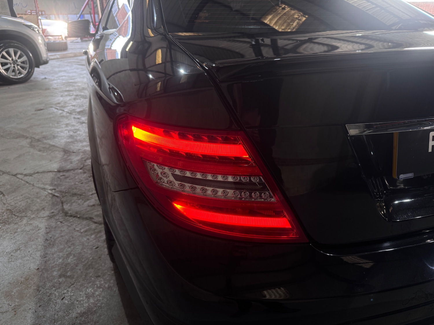 Used Mercedes-Benz C Class 2015 for sale - 77236230: Photo 48