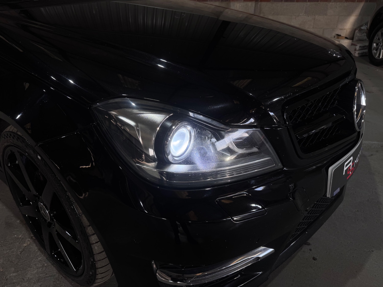 Used Mercedes-Benz C Class 2015 for sale - 77236230: Photo 52