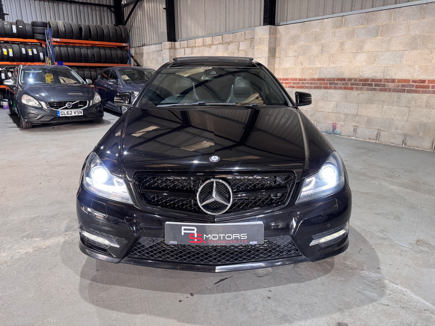 Used Mercedes-Benz C Class 2015 for sale - 77236230: Photo 6