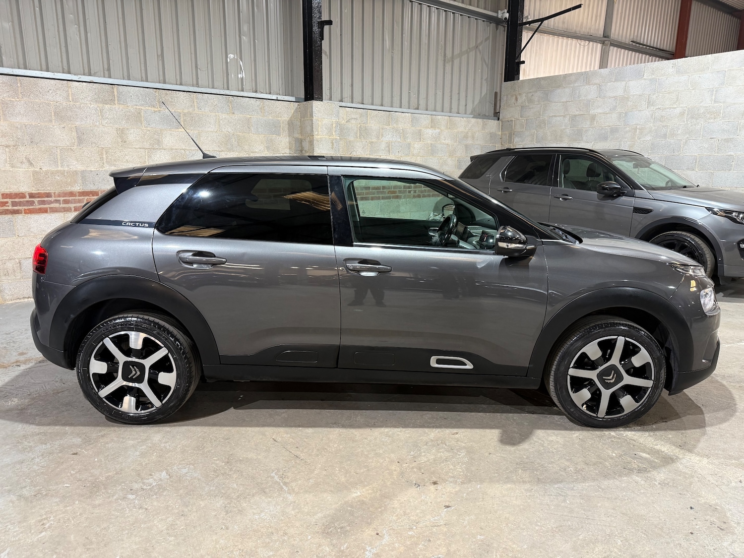 Used Citroen C4 Cactus 2020 for sale - 76739375: Photo 2