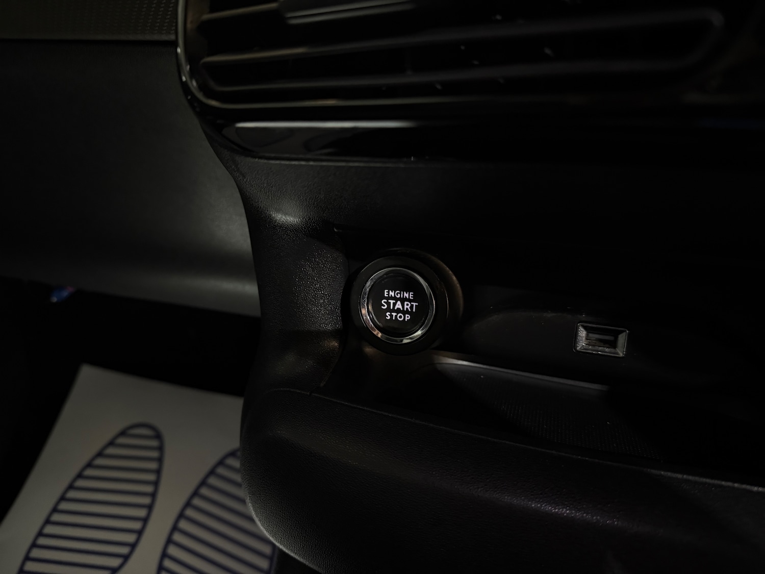 Used Citroen C4 Cactus 2020 for sale - 76739375: Photo 34