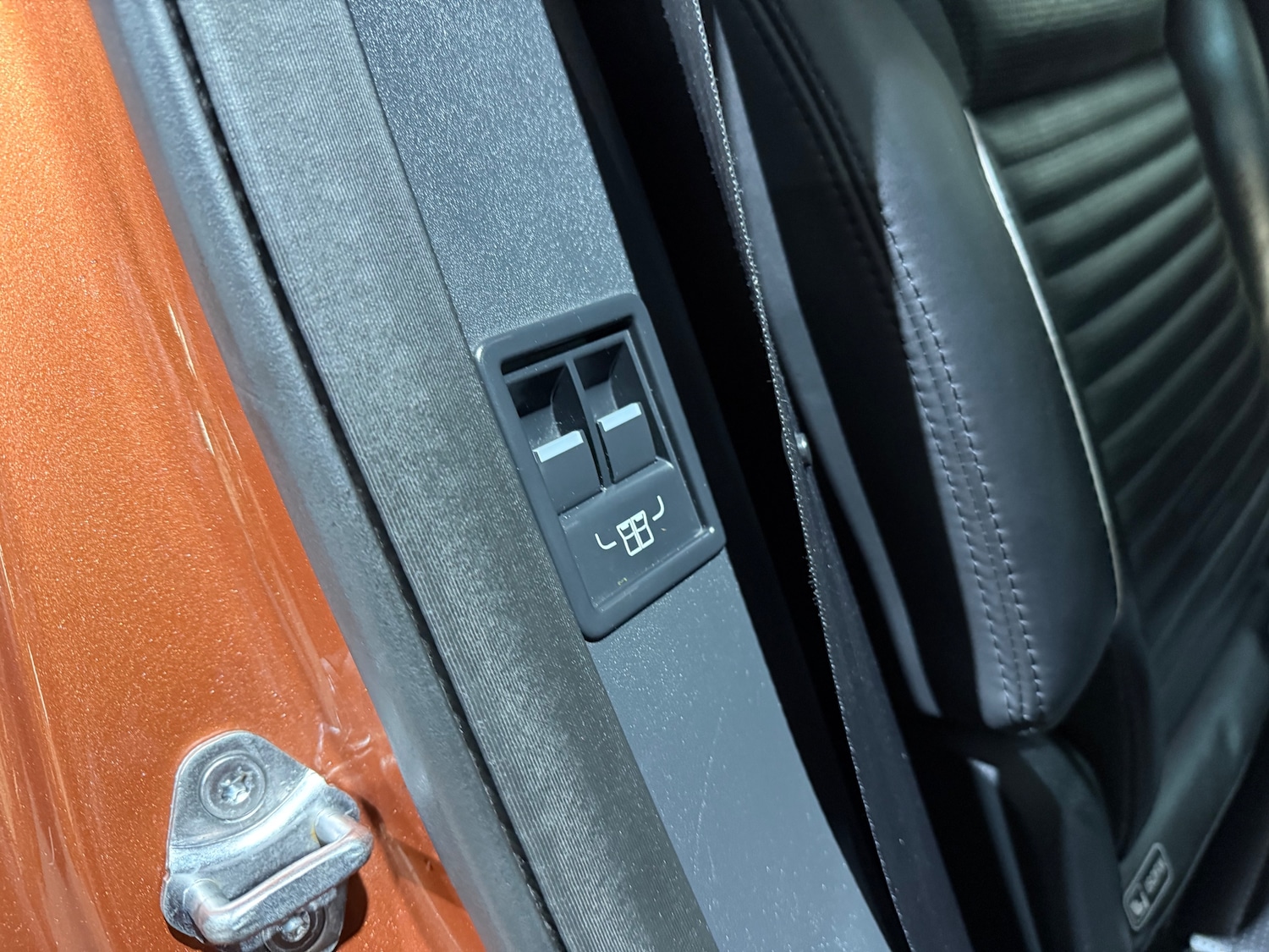 Used Land Rover Discovery 2017 for sale - 77287374: Photo 26