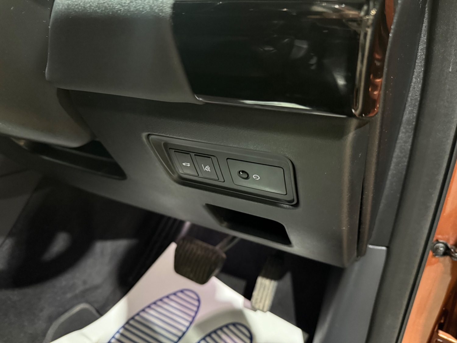 Used Land Rover Discovery 2017 for sale - 77287374: Photo 34