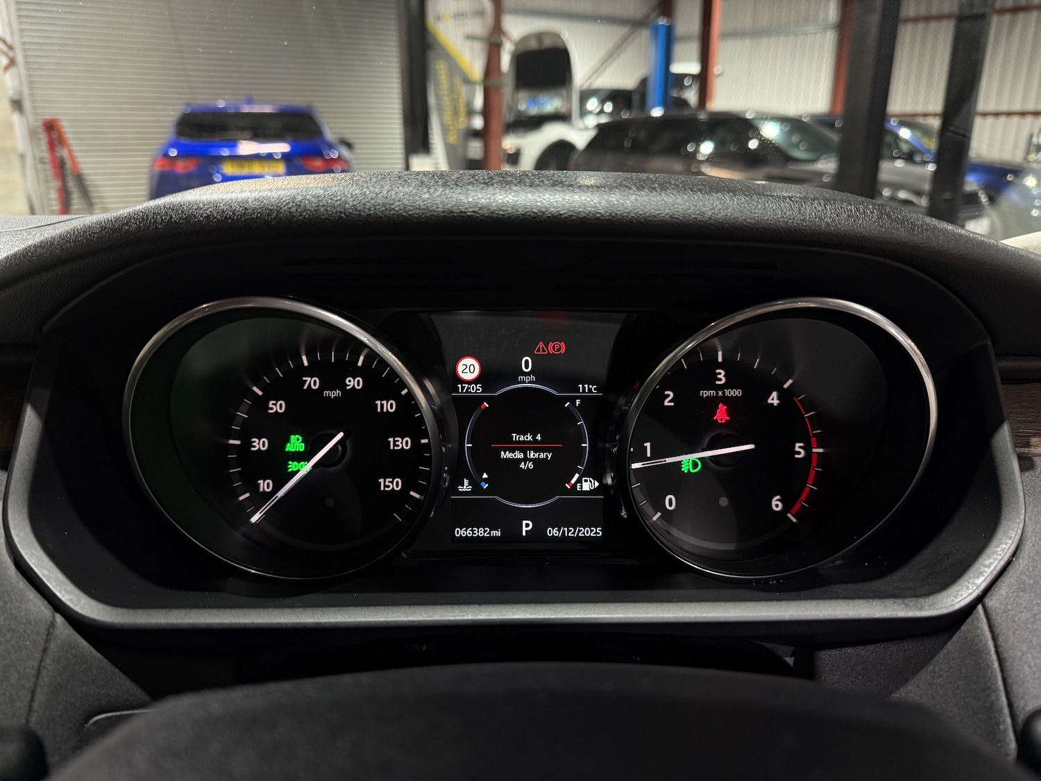 Used Land Rover Discovery 2017 for sale - 77287374: Photo 41