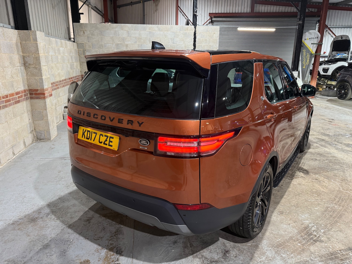 Used Land Rover Discovery 2017 for sale - 77287374: Photo 56