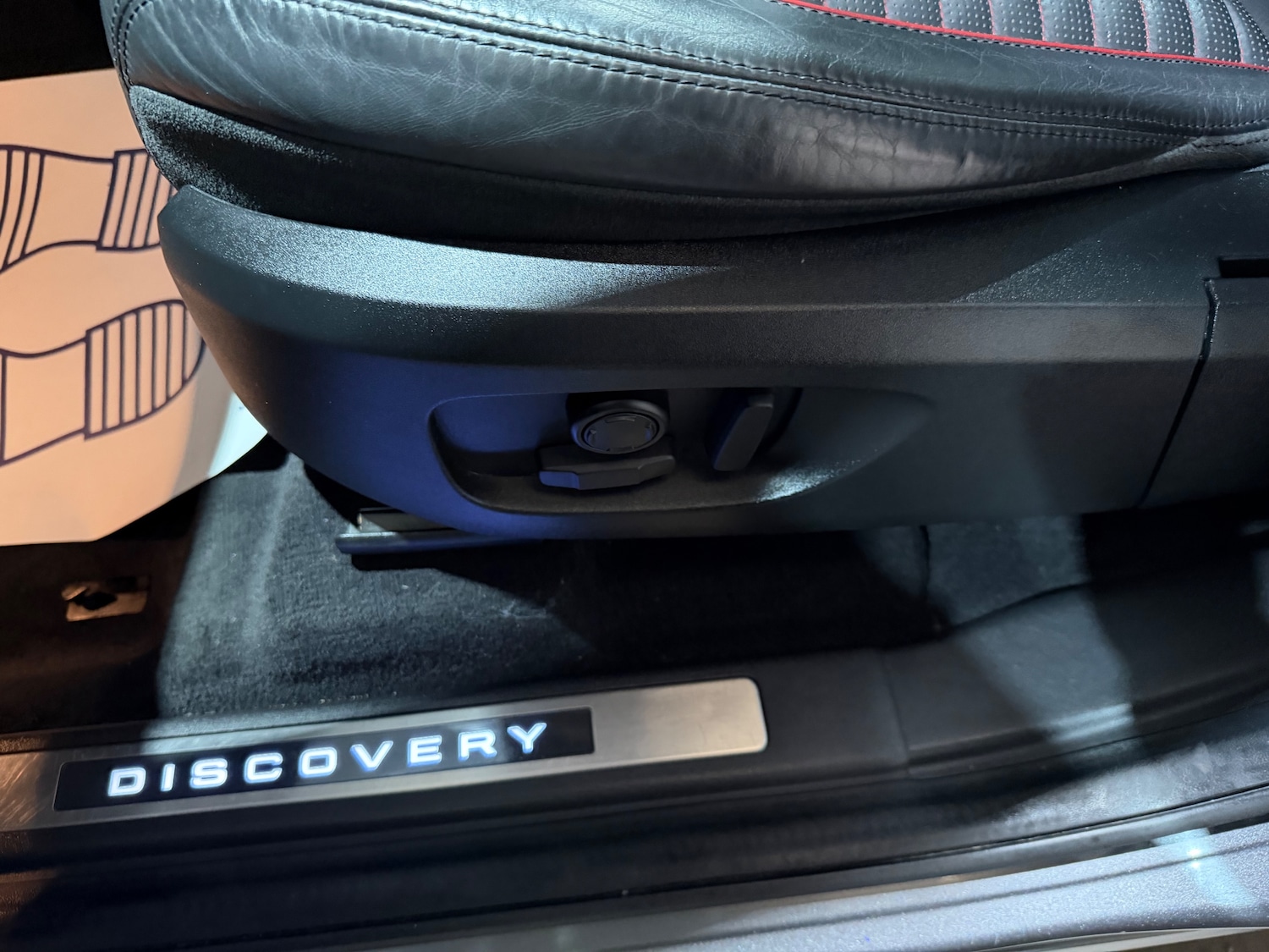 Used Land Rover Discovery Sport 2017 for sale - 78137218: Photo 12