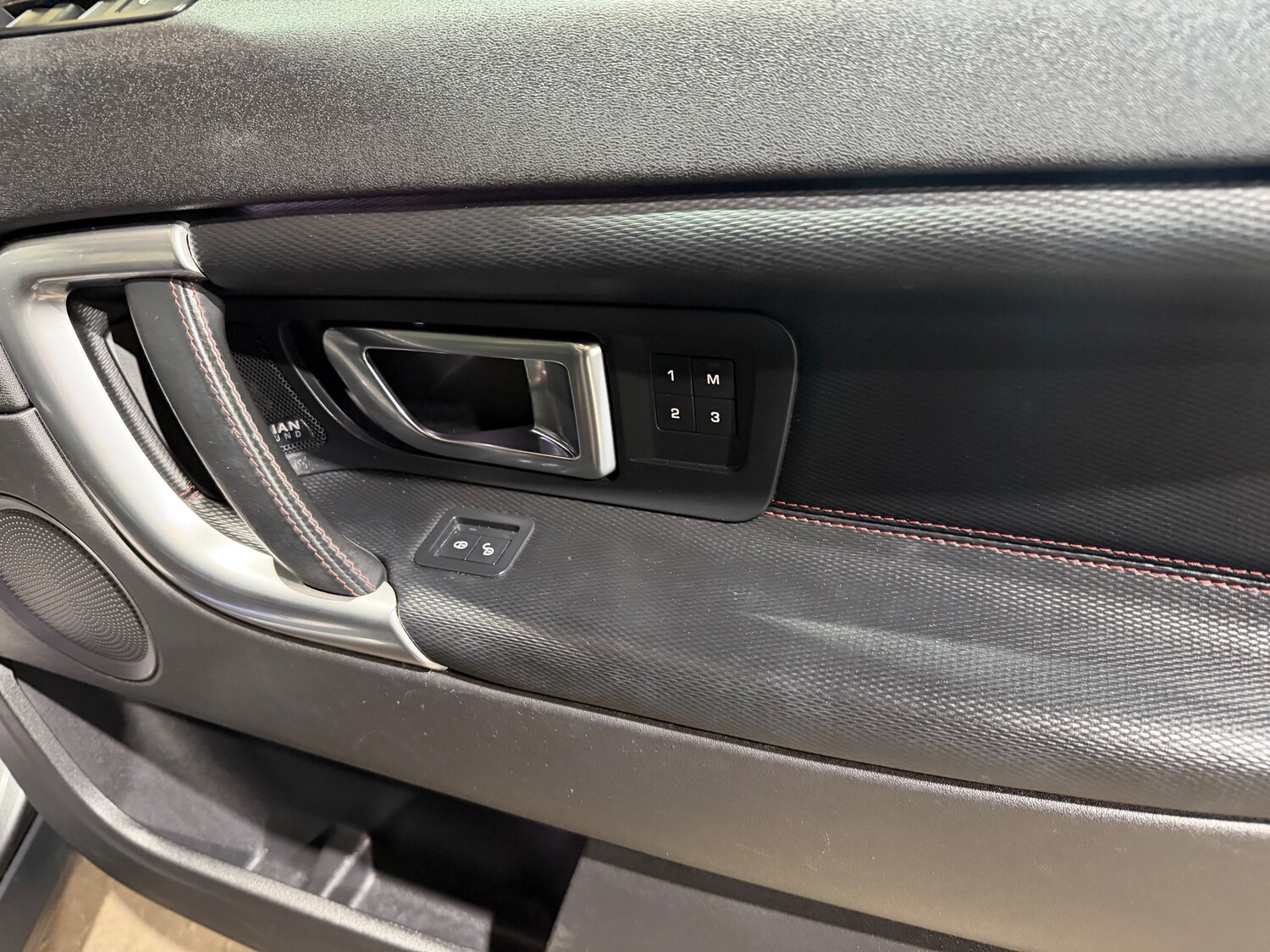 Used Land Rover Discovery Sport 2017 for sale - 78137218: Photo 28