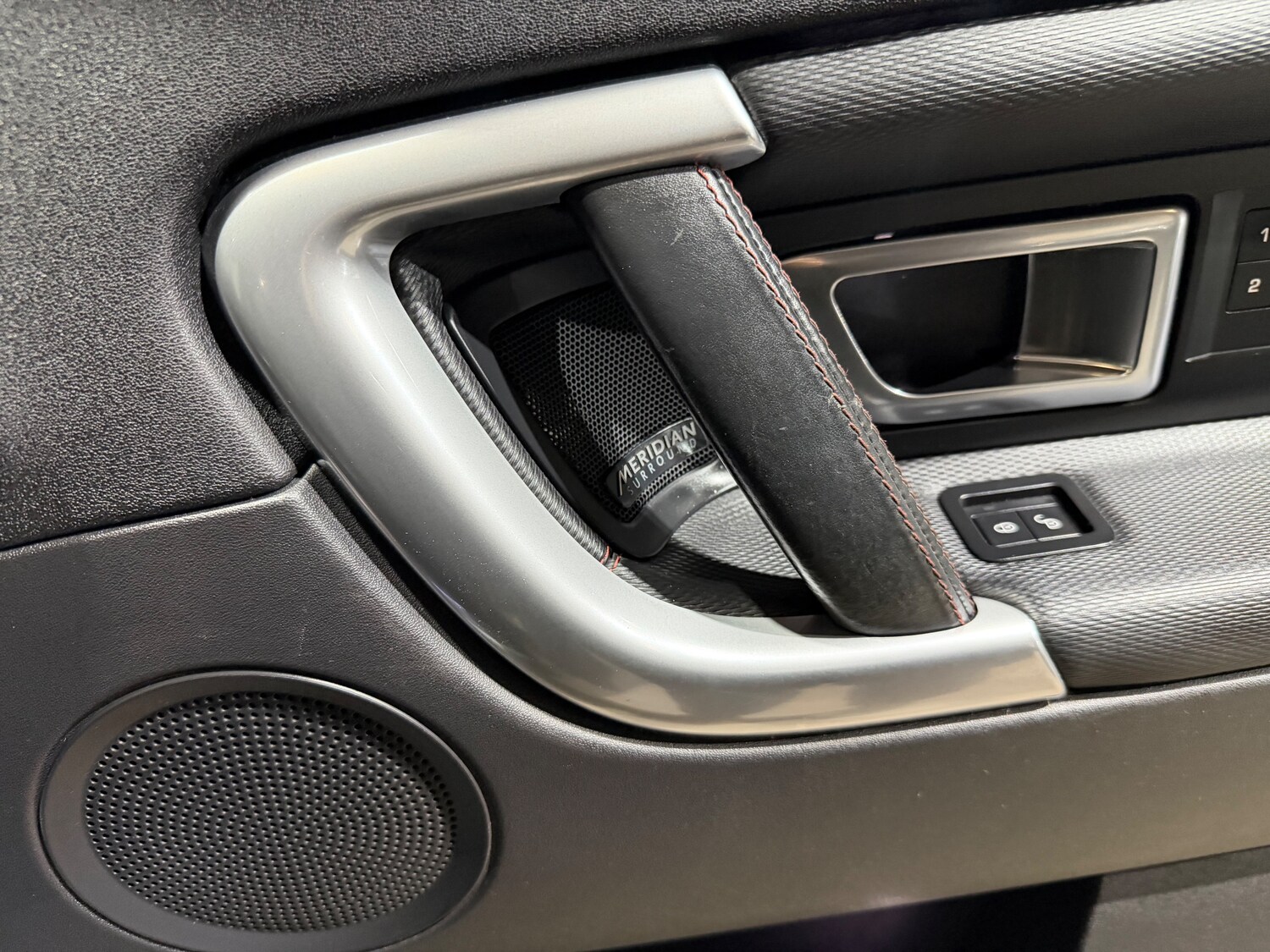 Used Land Rover Discovery Sport 2017 for sale - 78137218: Photo 29