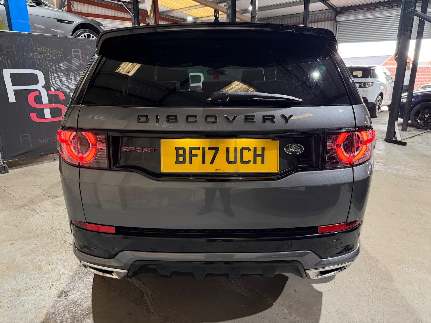 Used Land Rover Discovery Sport 2017 for sale - 78137218: Photo 4