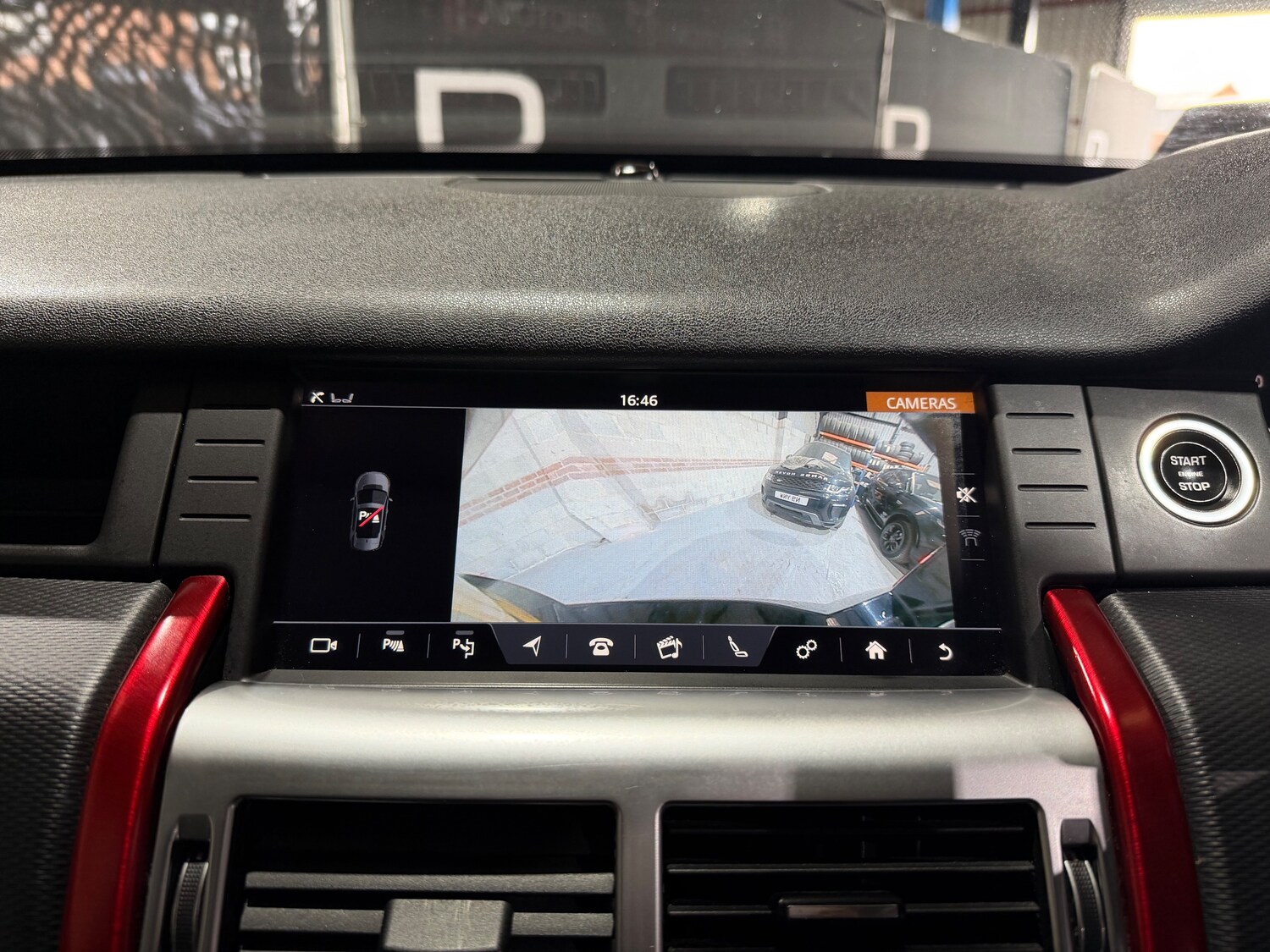 Used Land Rover Discovery Sport 2017 for sale - 78137218: Photo 47