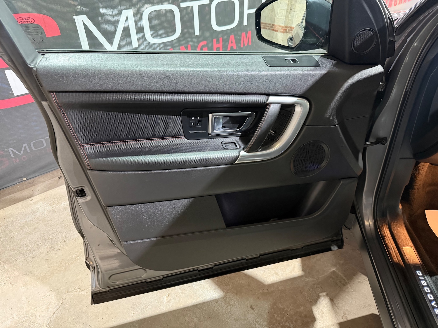 Used Land Rover Discovery Sport 2017 for sale - 78137218: Photo 7