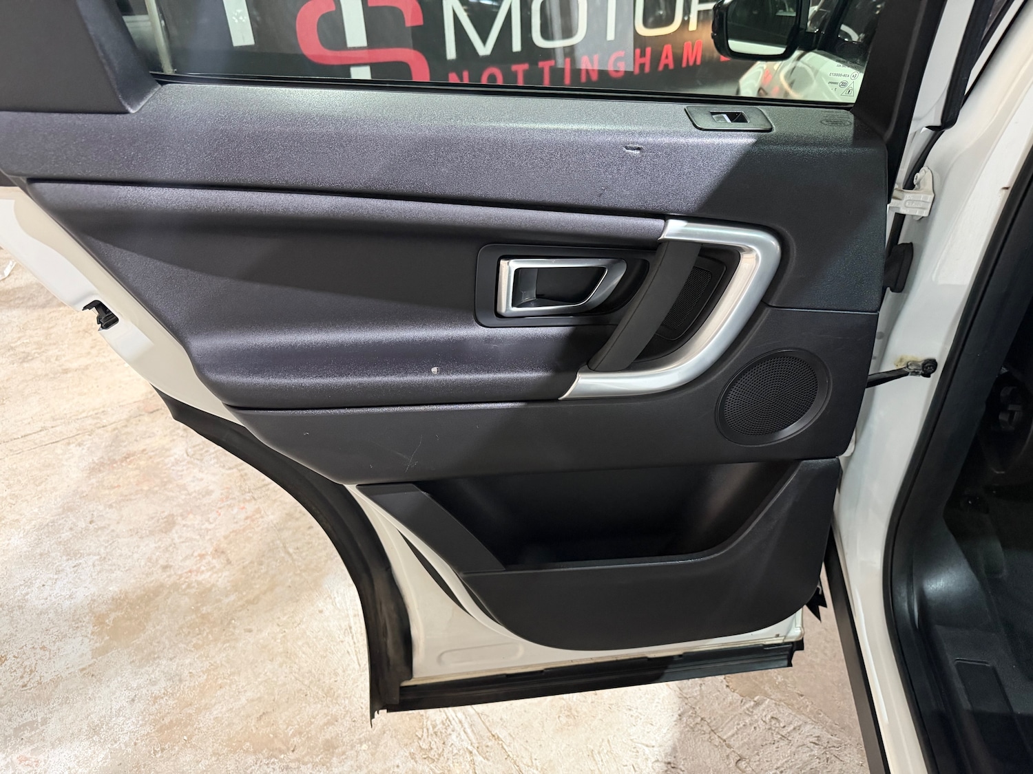 Used Land Rover Discovery Sport 2018 for sale - 77931772: Photo 12