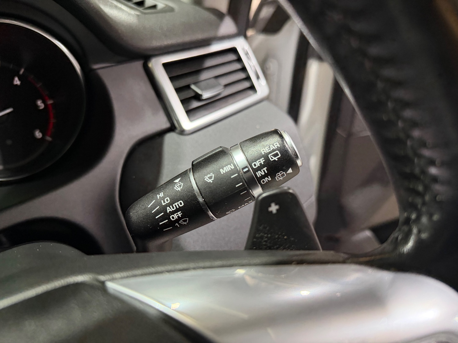 Used Land Rover Discovery Sport 2018 for sale - 77931772: Photo 37