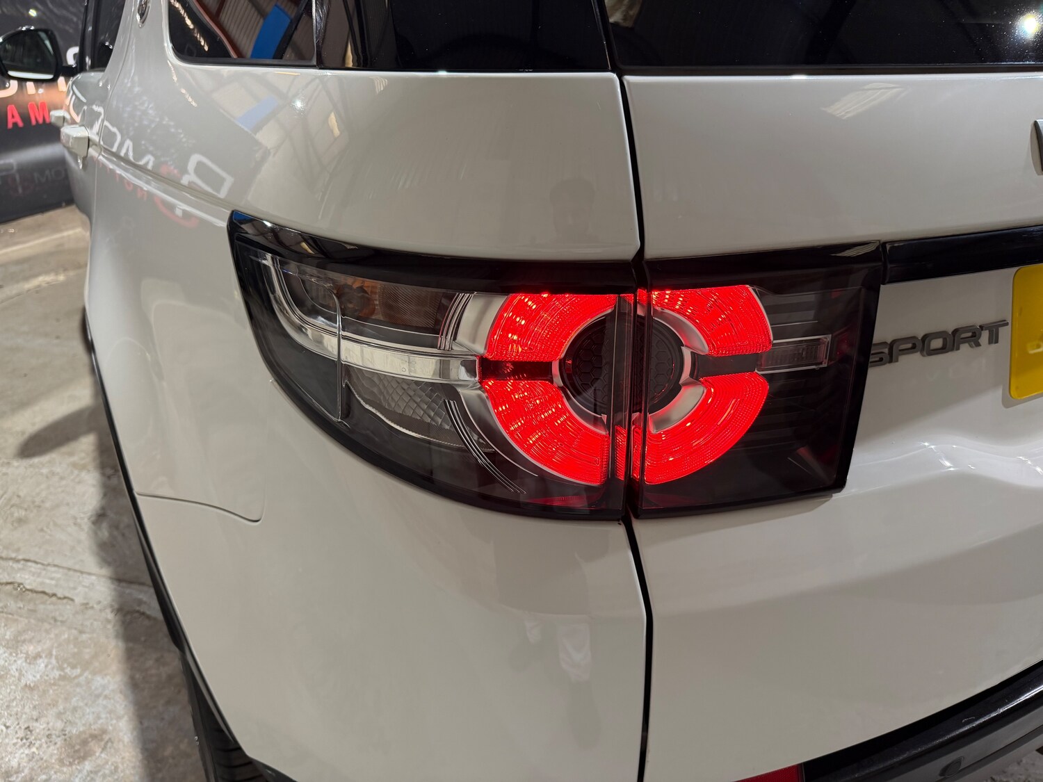 Used Land Rover Discovery Sport 2018 for sale - 77931772: Photo 57