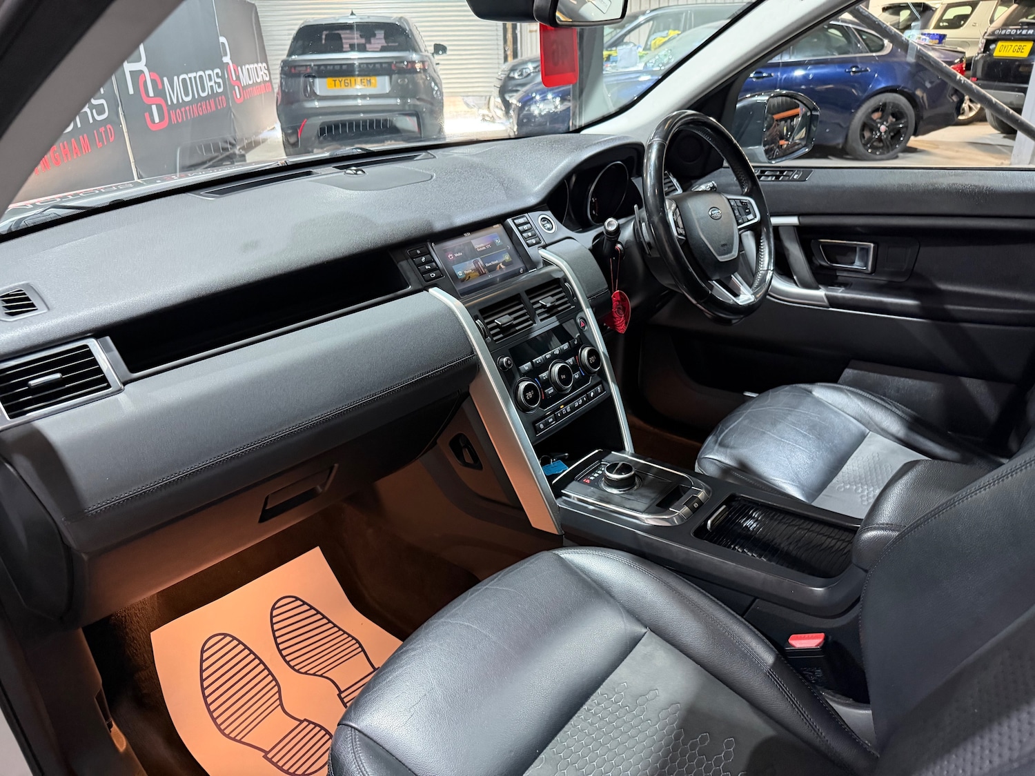 Used Land Rover Discovery Sport 2018 for sale - 77931772: Photo 8