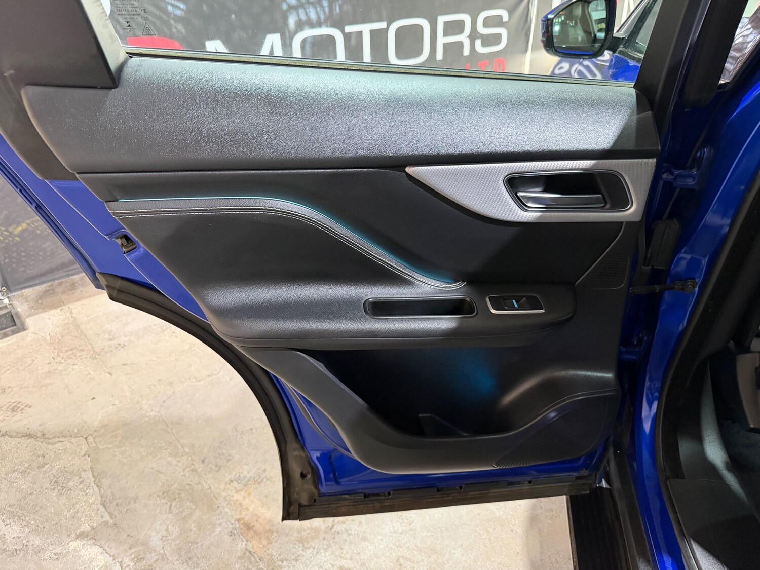 Used Jaguar F-Pace 2017 for sale - 78159171: Photo 13