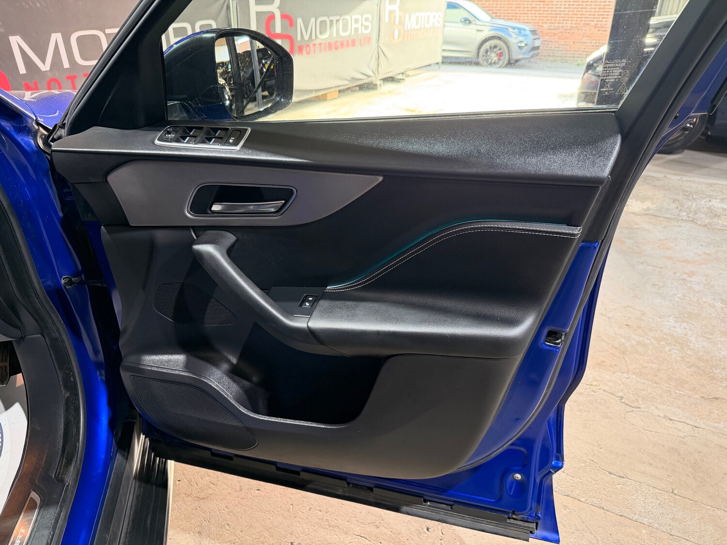 Used Jaguar F-Pace 2017 for sale - 78159171: Photo 23