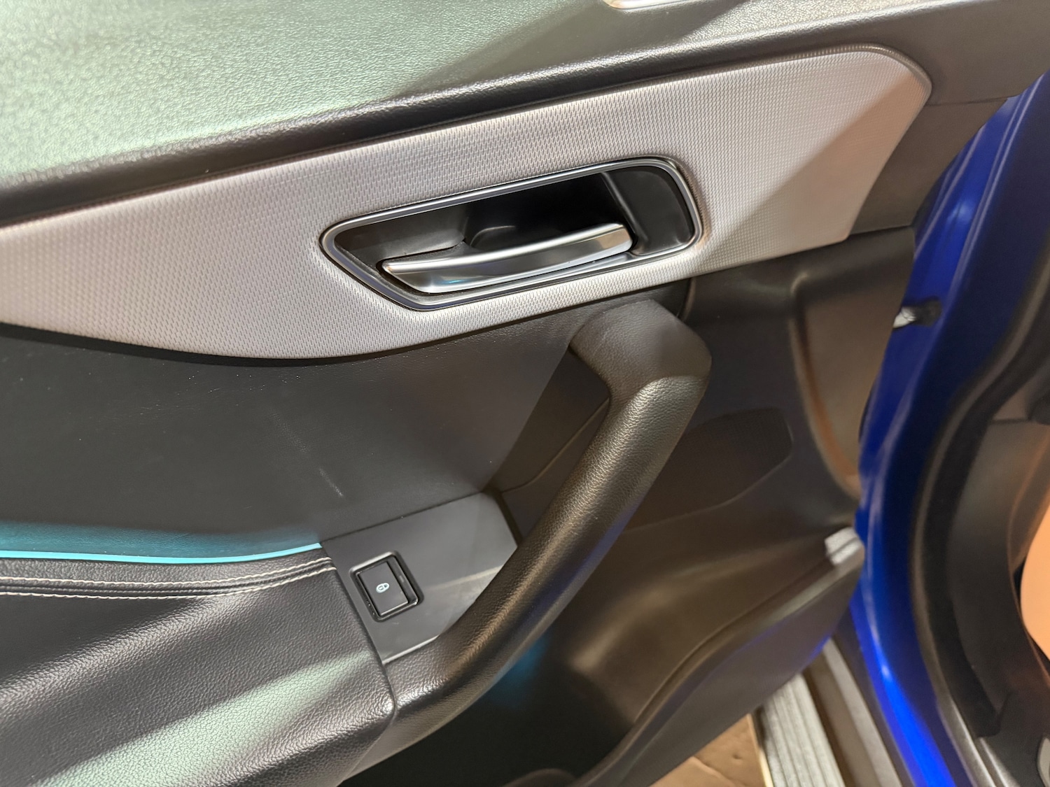 Used Jaguar F-Pace 2017 for sale - 78159171: Photo 8