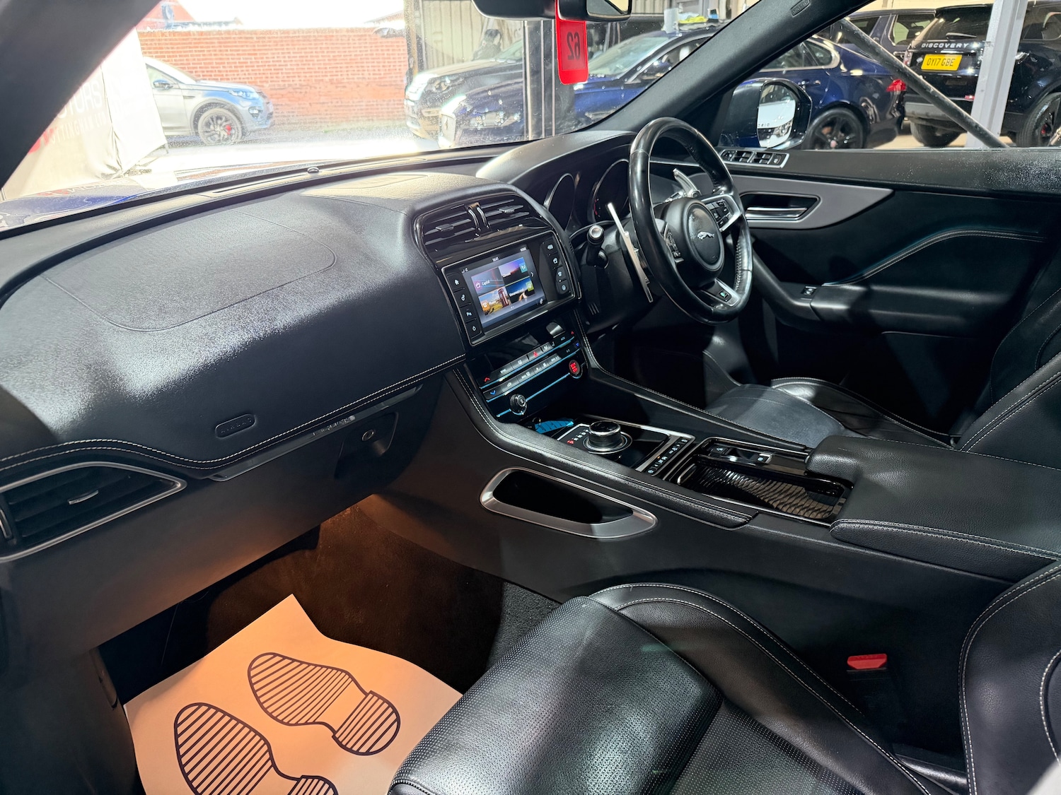 Used Jaguar F-Pace 2017 for sale - 78159171: Photo 9