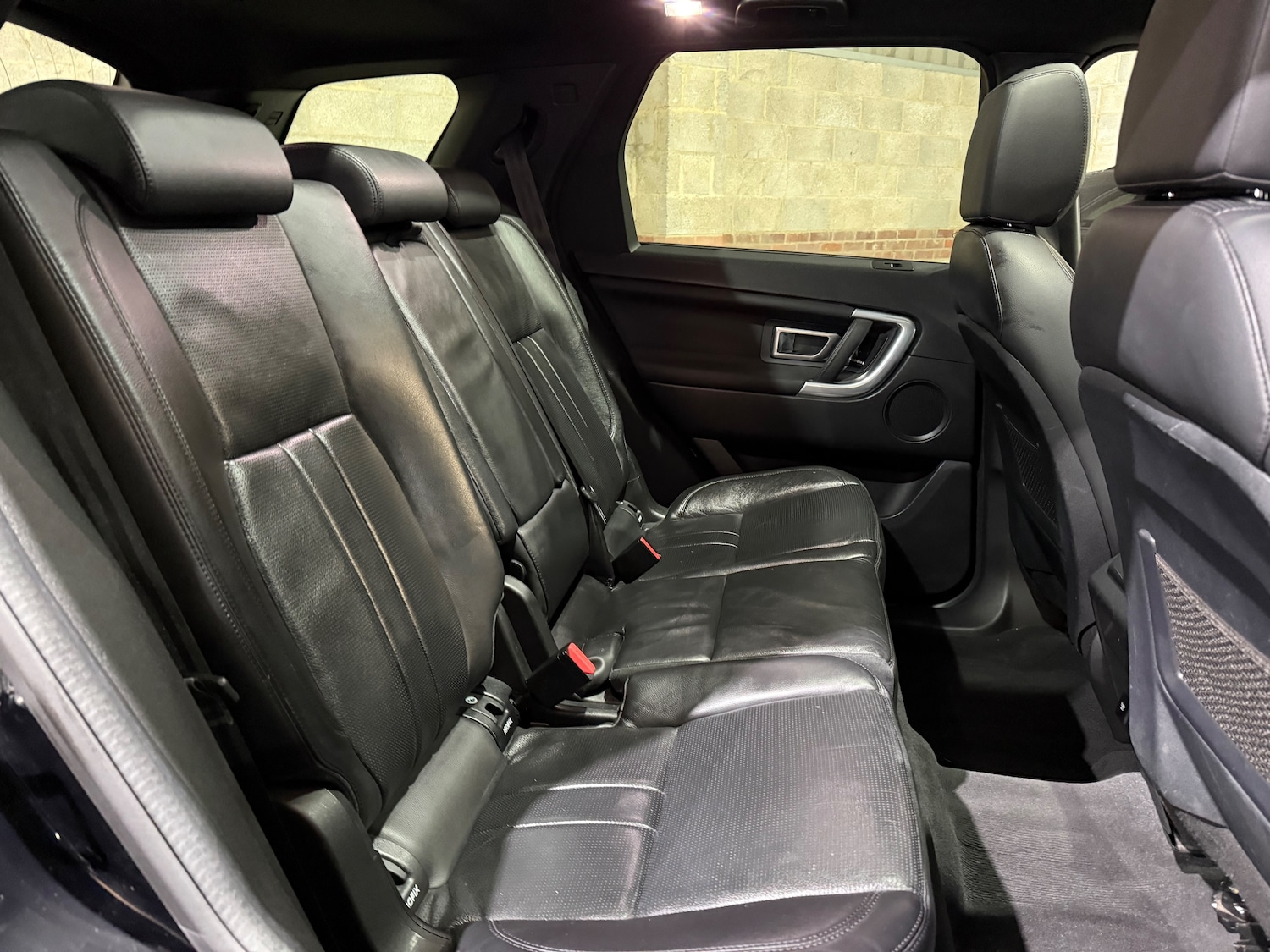 Used Land Rover Discovery Sport 2019 for sale - 77084139: Photo 24