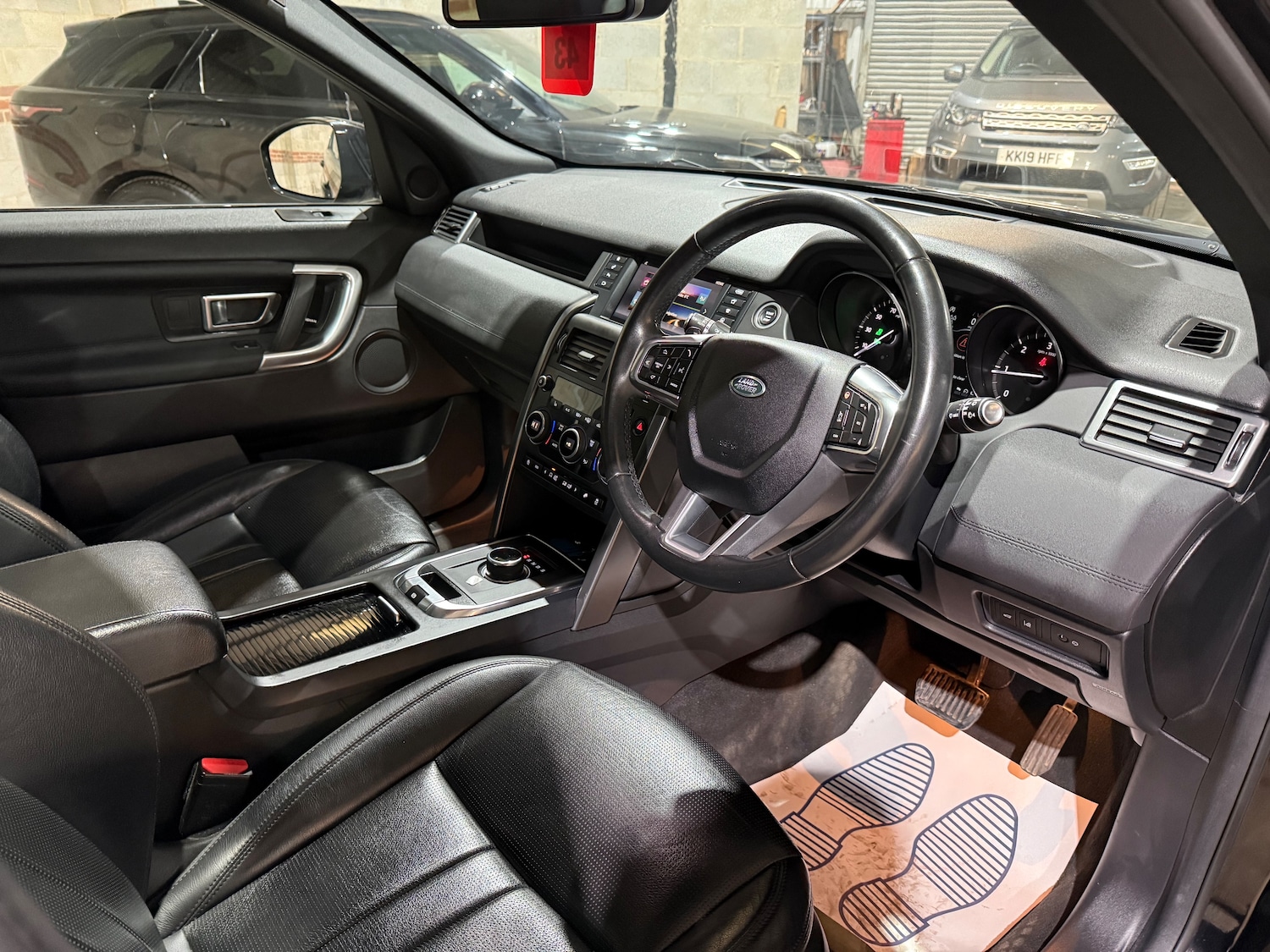 Used Land Rover Discovery Sport 2019 for sale - 77084139: Photo 28