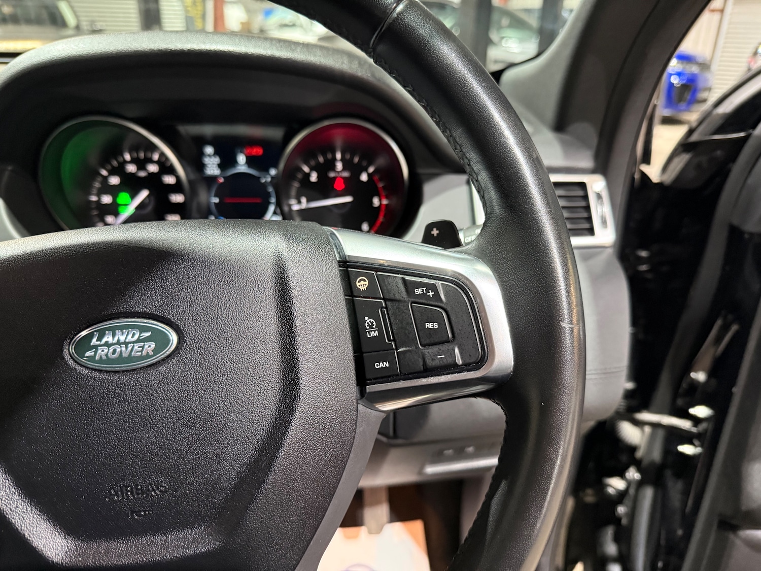 Used Land Rover Discovery Sport 2019 for sale - 77084139: Photo 34