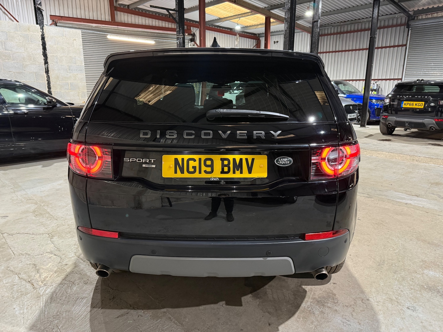 Used Land Rover Discovery Sport 2019 for sale - 77084139: Photo 4