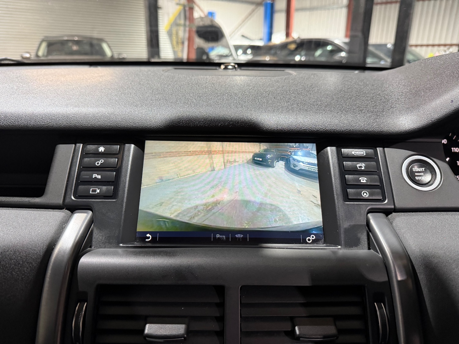 Used Land Rover Discovery Sport 2019 for sale - 77084139: Photo 40