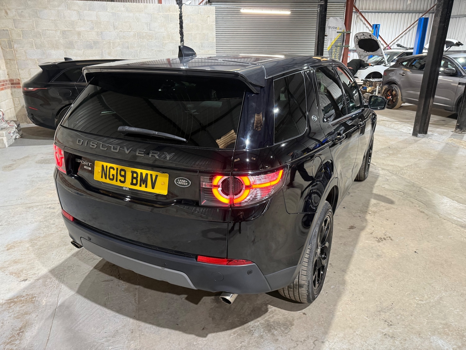 Used Land Rover Discovery Sport 2019 for sale - 77084139: Photo 46