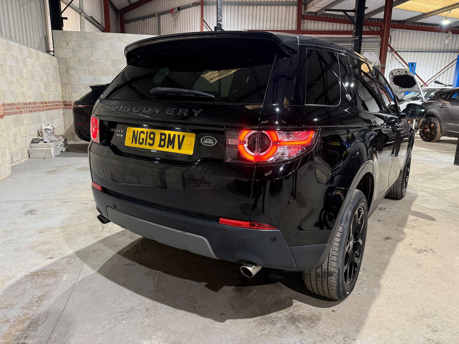 Used Land Rover Discovery Sport 2019 for sale - 77084139: Photo 47