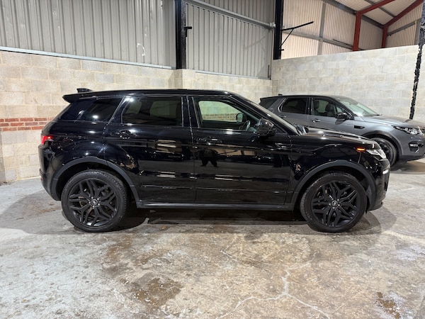 Used Land Rover Range Rover Evoque 2018 for sale - 76169273: Photo 2