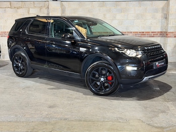 Used Land Rover Discovery Sport 2017 for sale - 79151420: Photo
