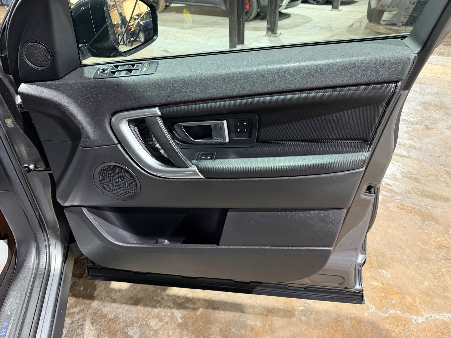 Used Land Rover Discovery Sport for sale - 76999593: Photo 27