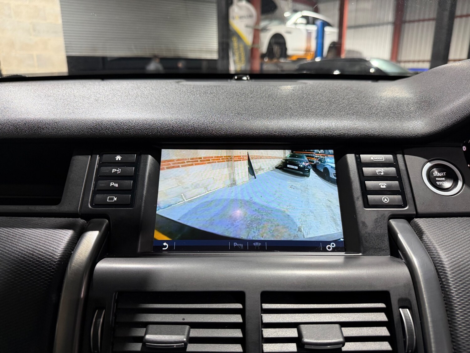 Used Land Rover Discovery Sport for sale - 76999593: Photo 47