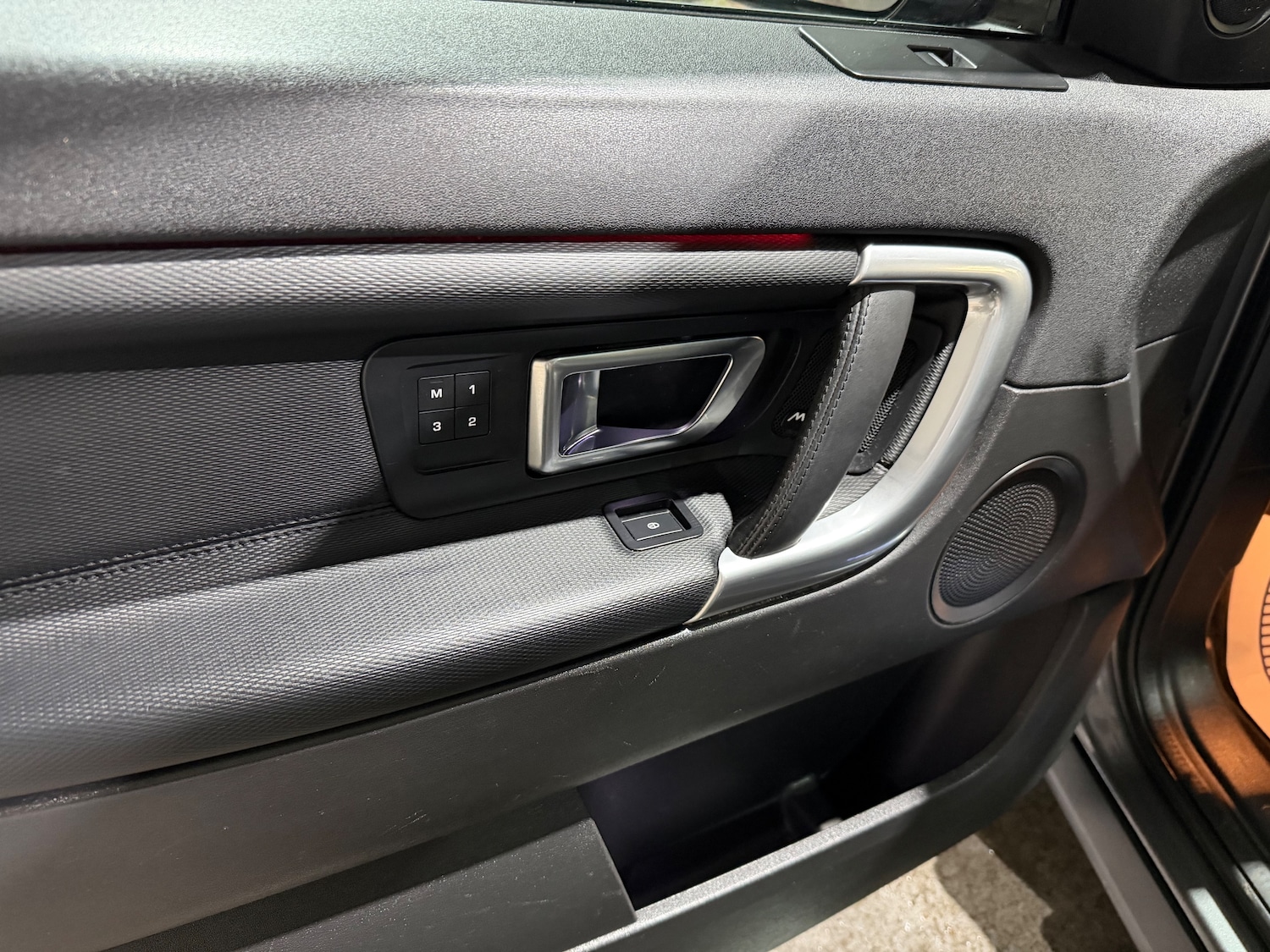 Used Land Rover Discovery Sport for sale - 76999593: Photo 8