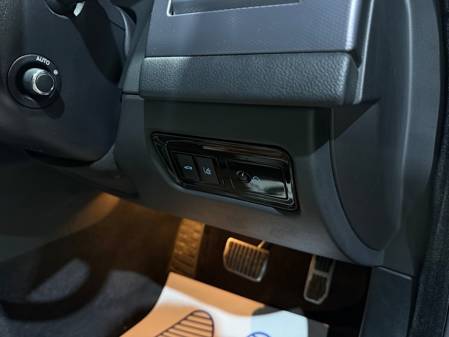 Used Jaguar XF 2017 for sale - 76445602: Photo 25