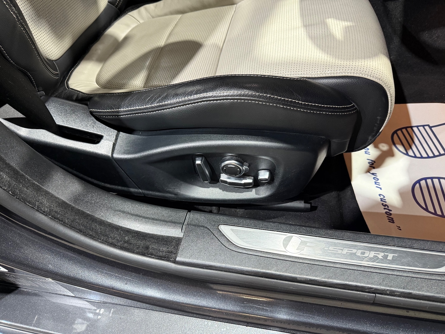 Used Jaguar XF 2017 for sale - 76445602: Photo 29