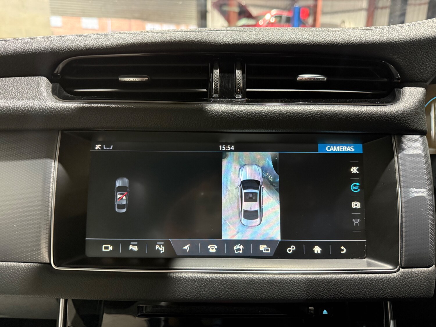 Used Jaguar XF 2017 for sale - 76445602: Photo 38