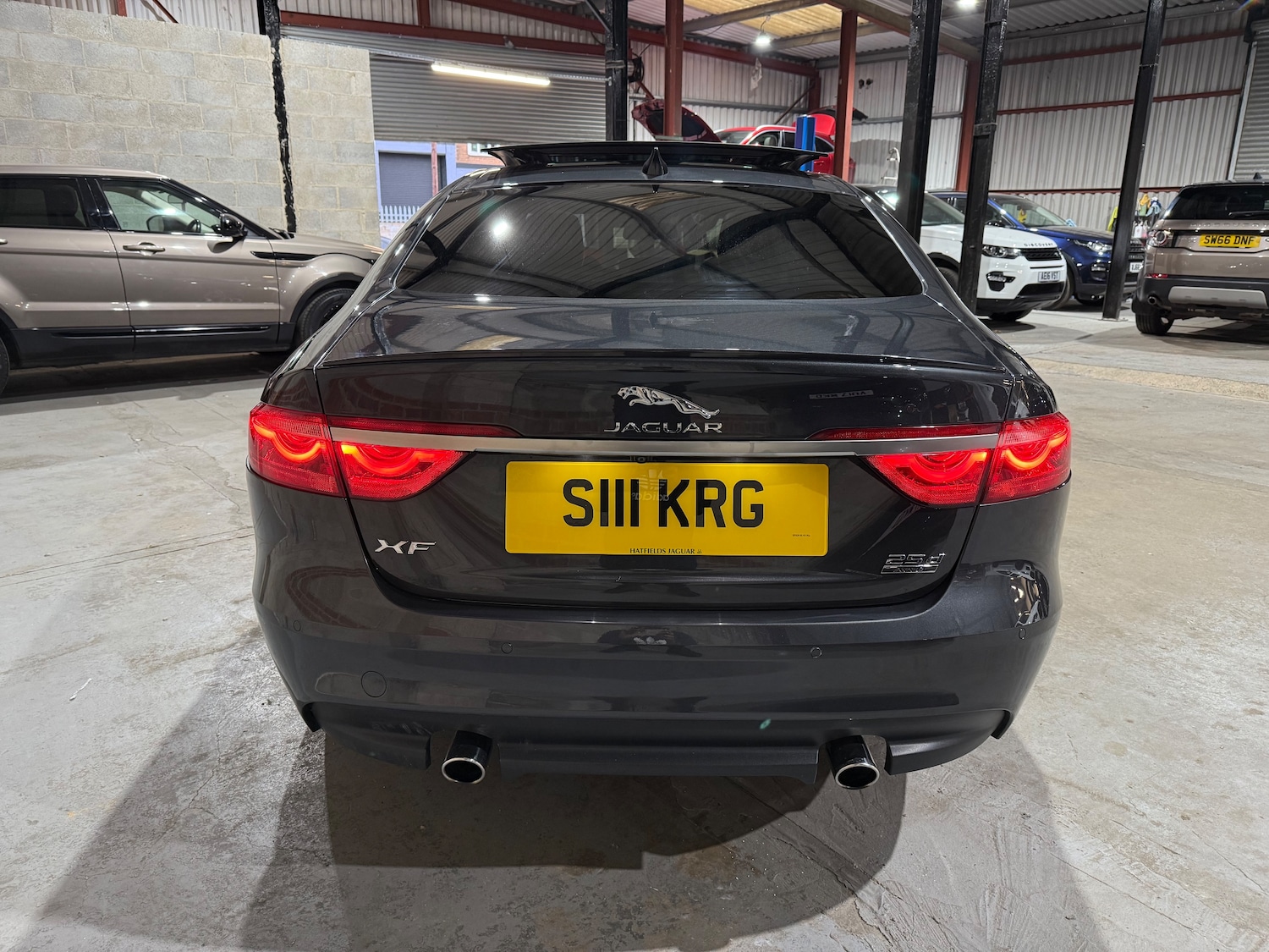 Used Jaguar XF 2017 for sale - 76445602: Photo 4