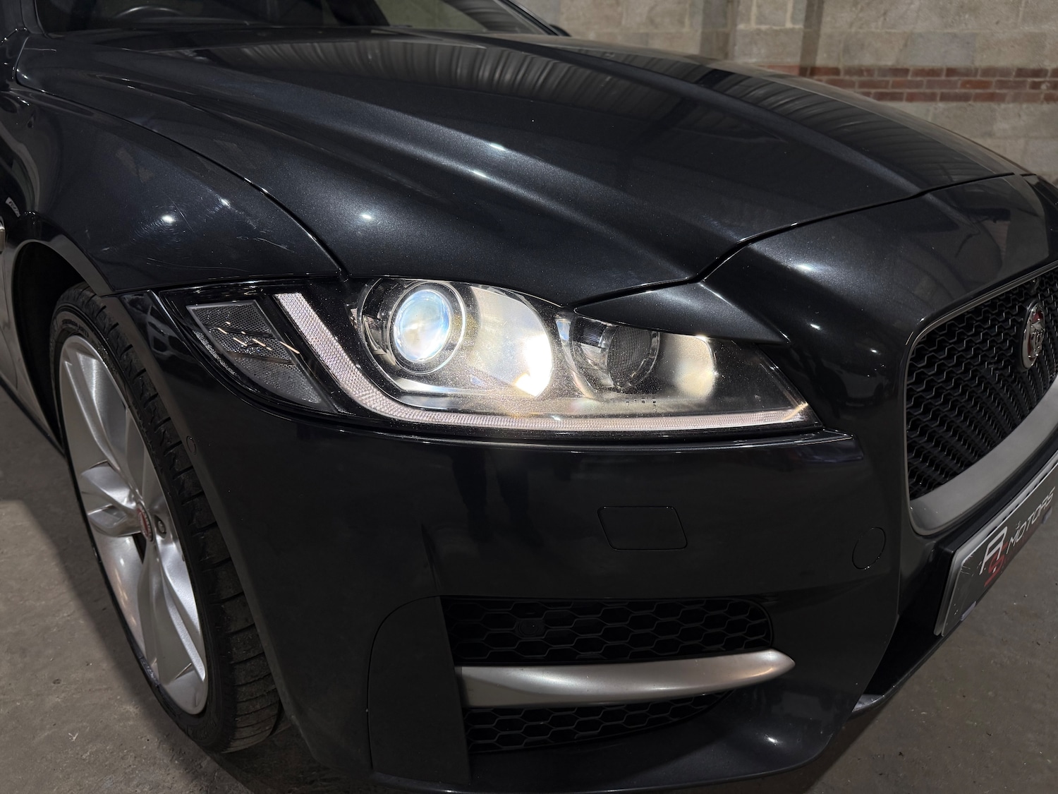 Used Jaguar XF 2017 for sale - 76445602: Photo 58