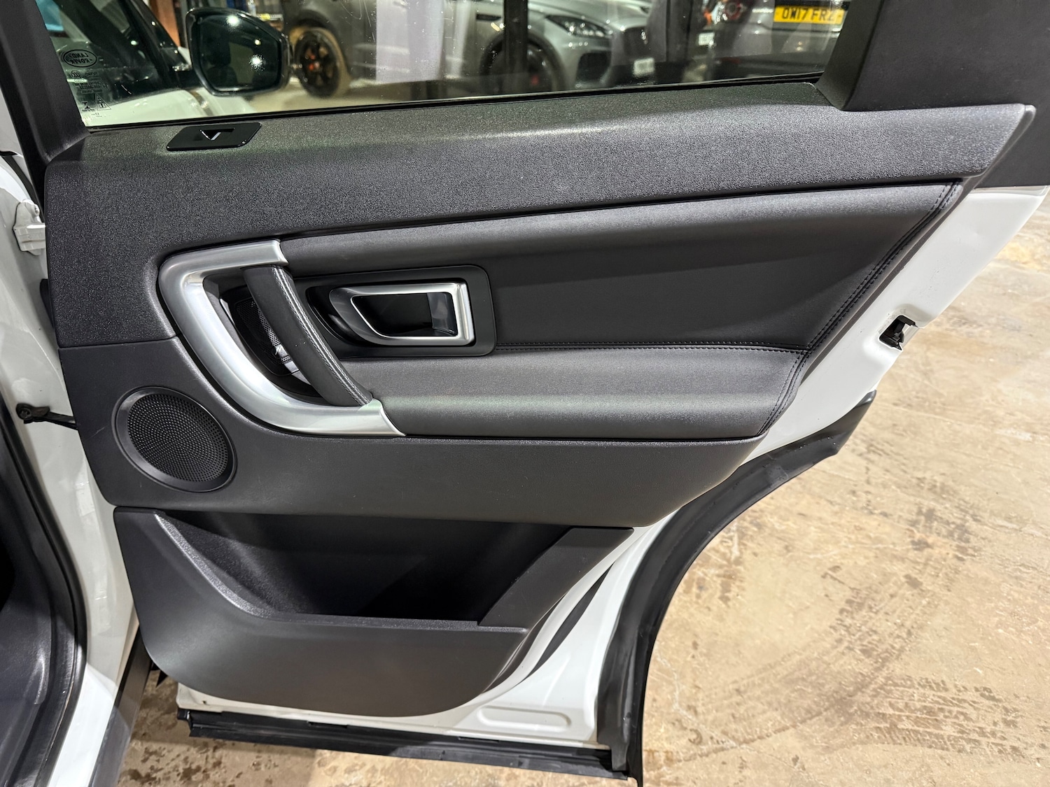 Used Land Rover Discovery Sport 2018 for sale - 77259072: Photo 22