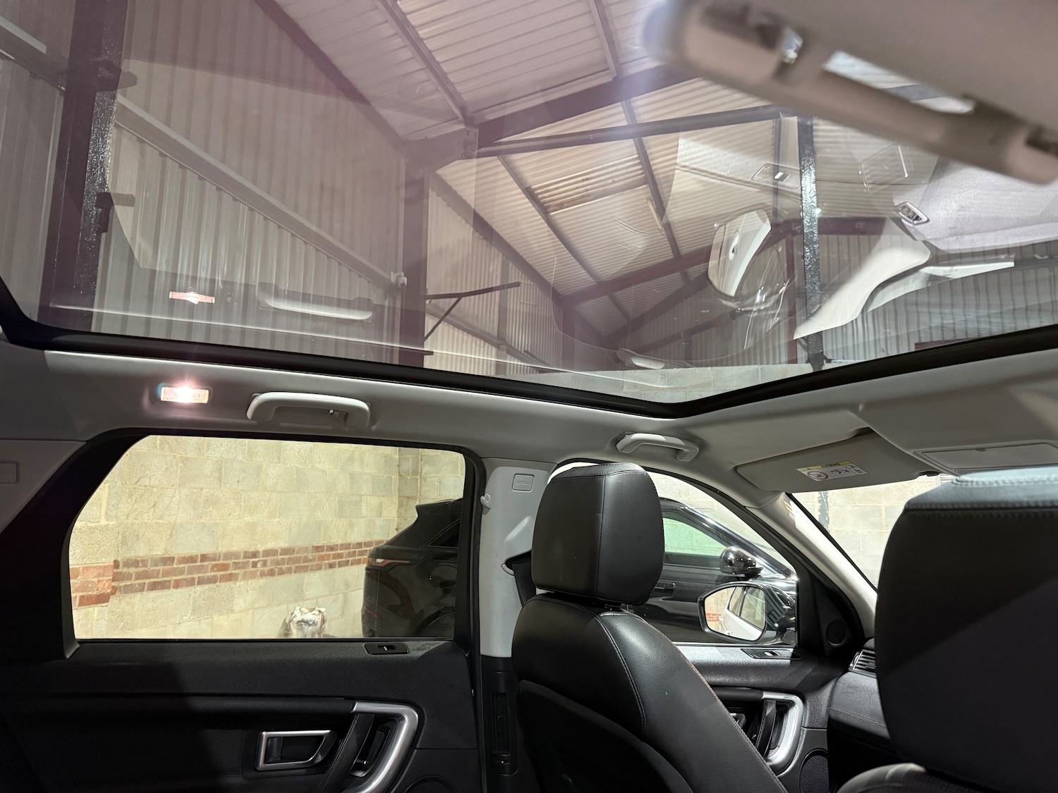 Used Land Rover Discovery Sport 2018 for sale - 77259072: Photo 25