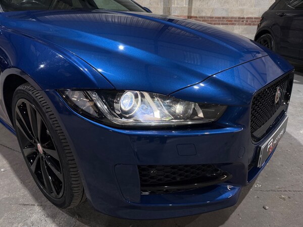 Used Jaguar XE 2015 for sale - 76250693: Photo 47