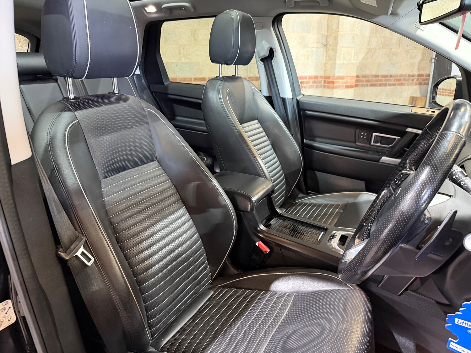 Used Land Rover Discovery Sport 2017 for sale - 78159170: Photo 32