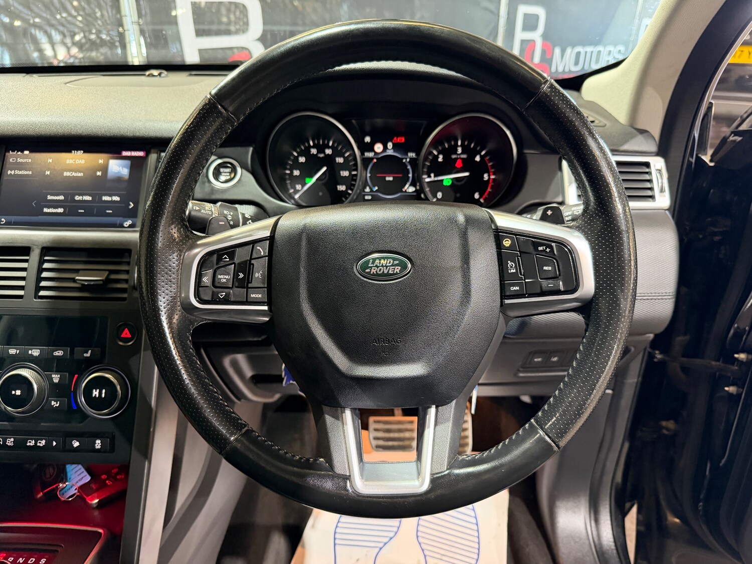 Used Land Rover Discovery Sport 2017 for sale - 78159170: Photo 35