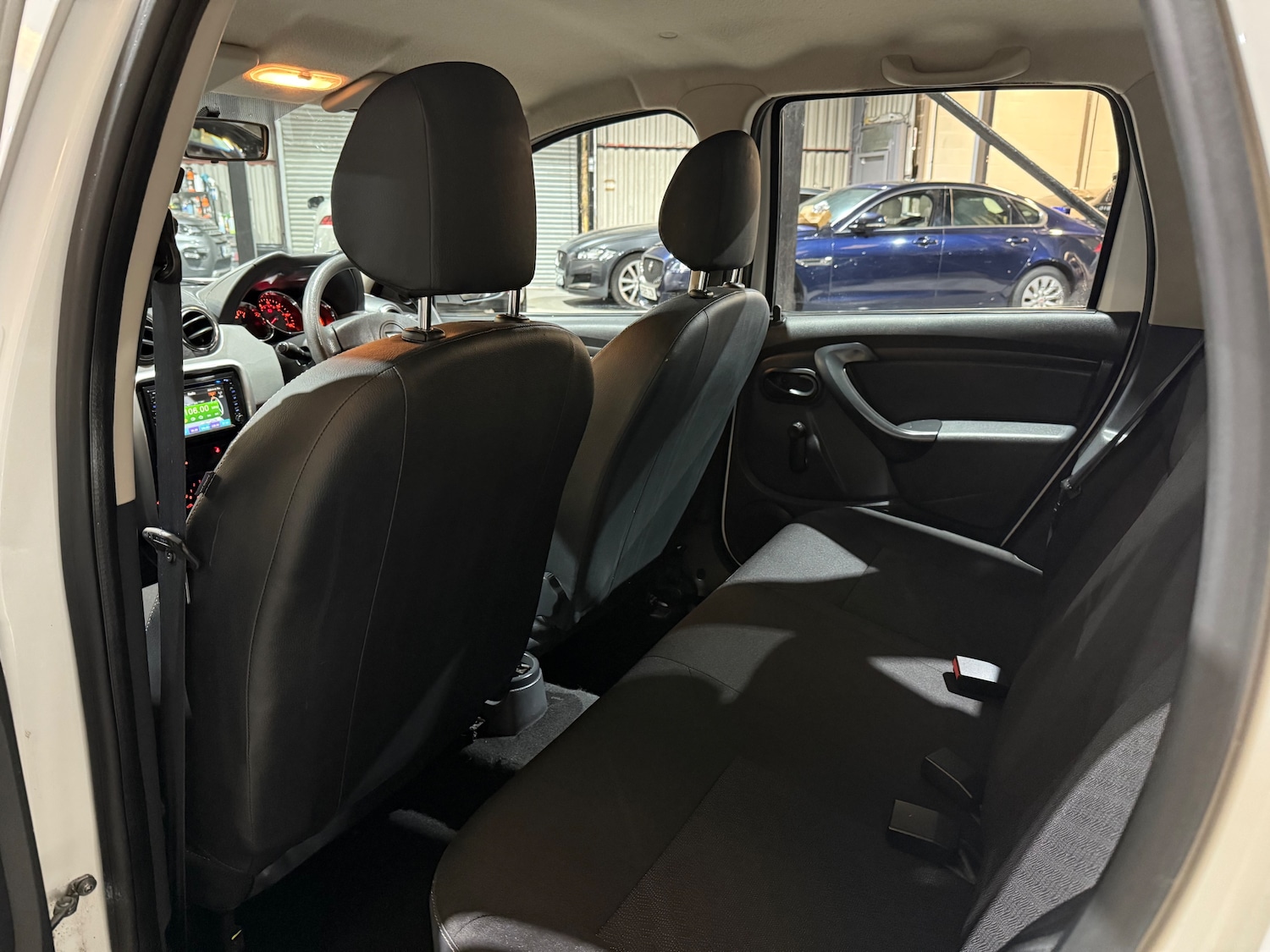 Used Dacia Duster 2014 for sale - 76143645: Photo 15