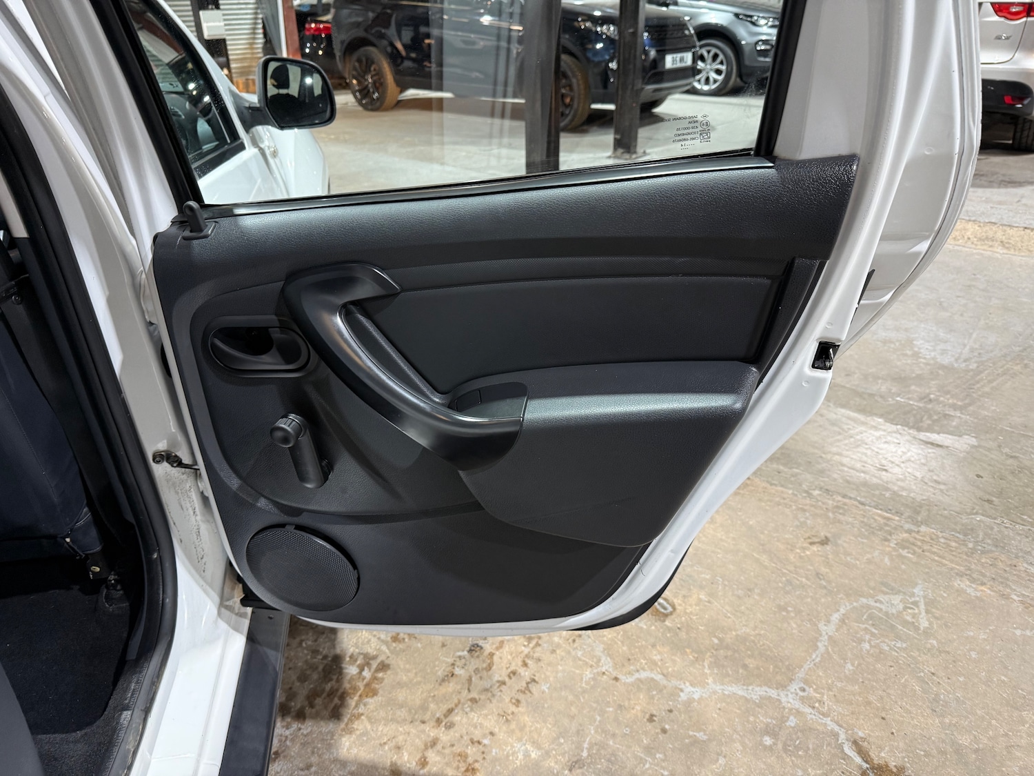 Used Dacia Duster 2014 for sale - 76143645: Photo 16